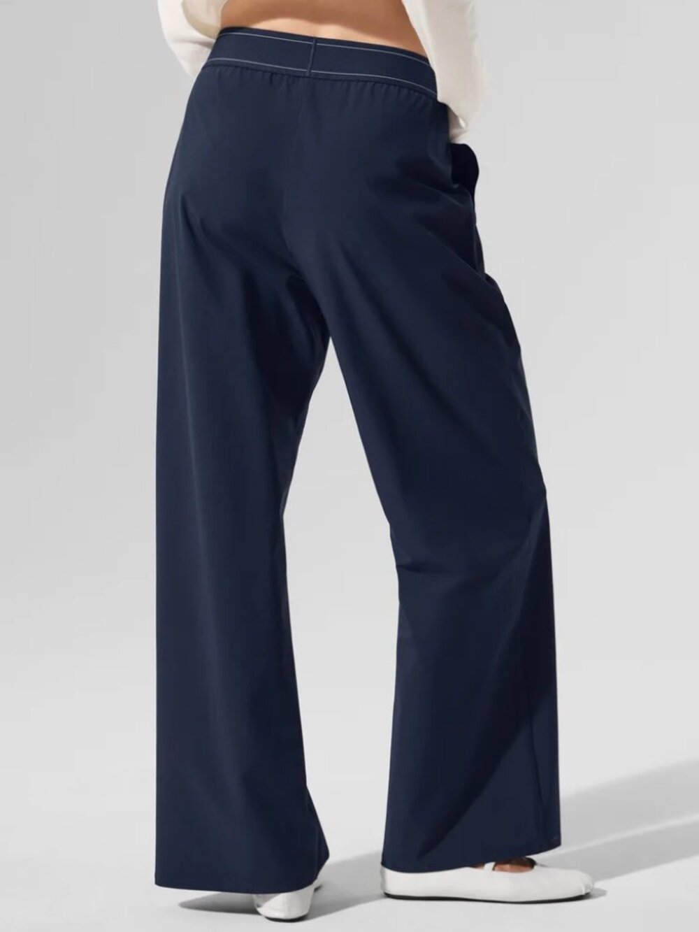 🧊ALO Yoga NWT Navy Suit Up Wide Leg Trouser👖30" Inseam Regular - Picture 9 of 10